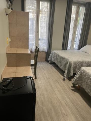 Hotel Jarry Confort Paris Luaran gambar