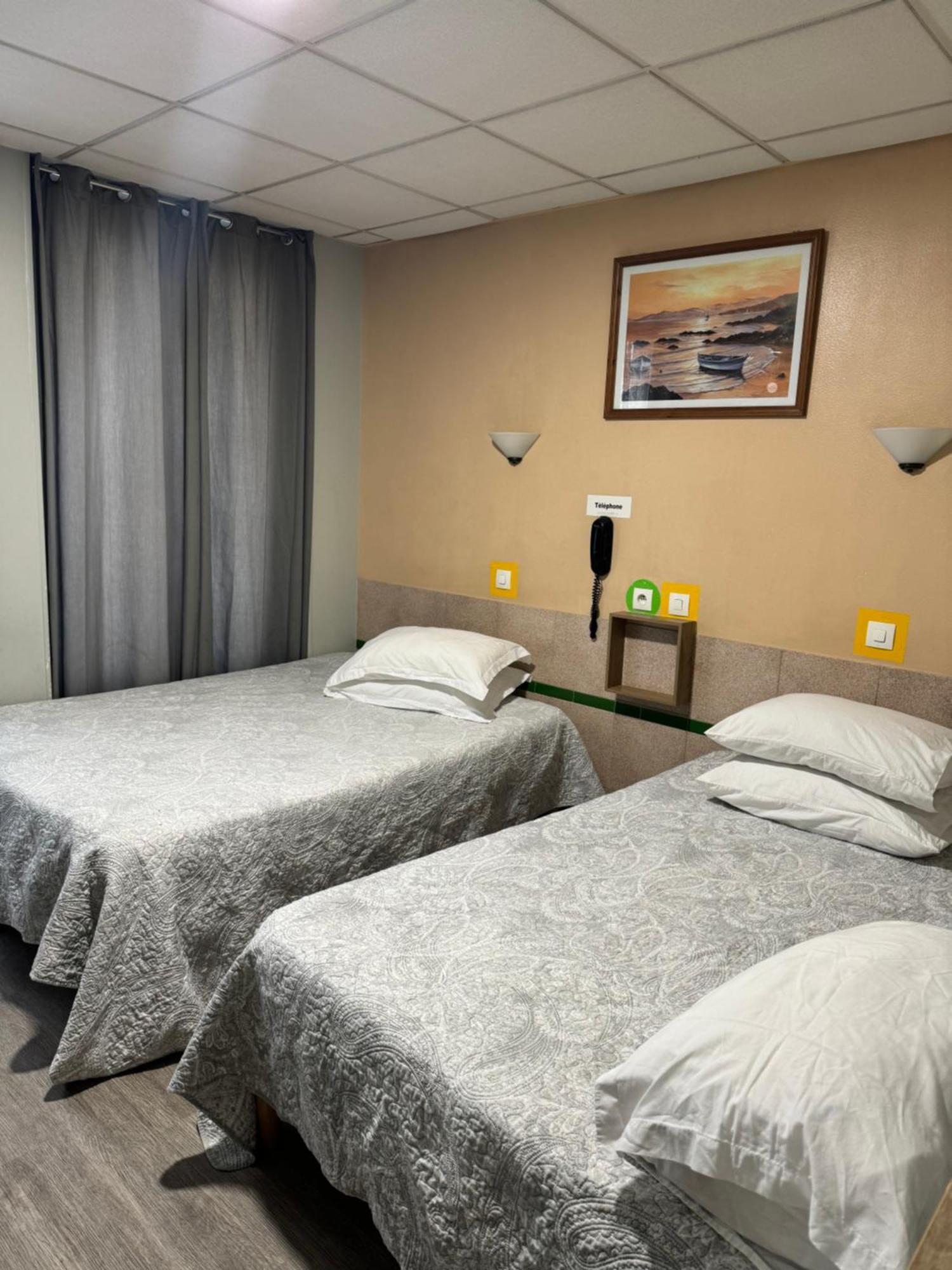 Hotel Jarry Confort Paris Luaran gambar