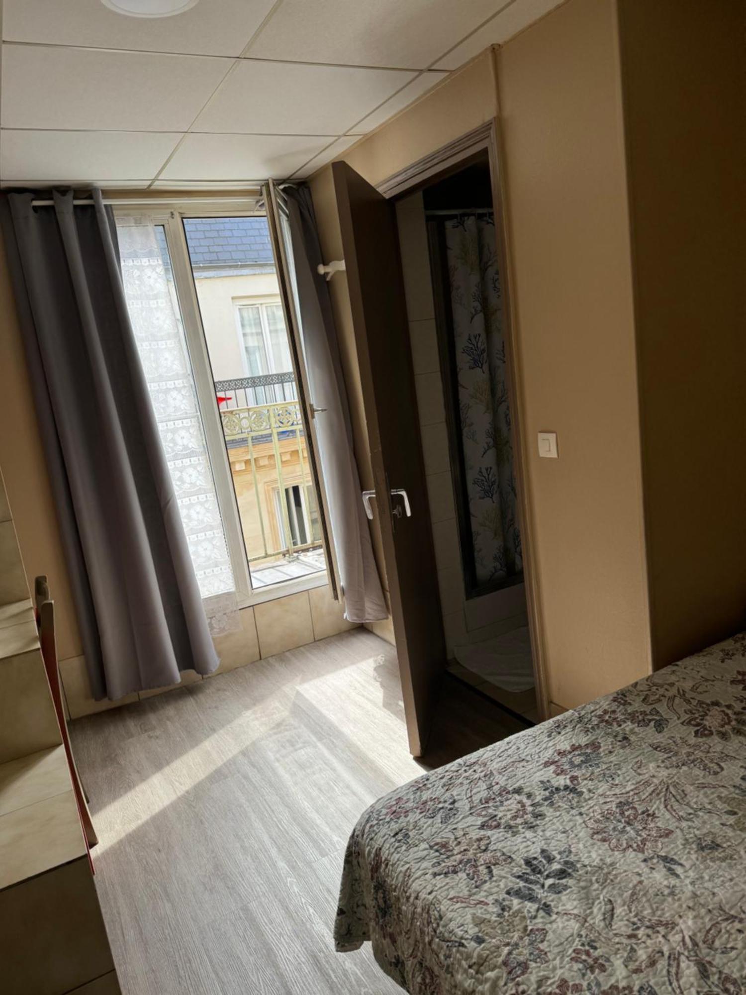 Hotel Jarry Confort Paris Luaran gambar