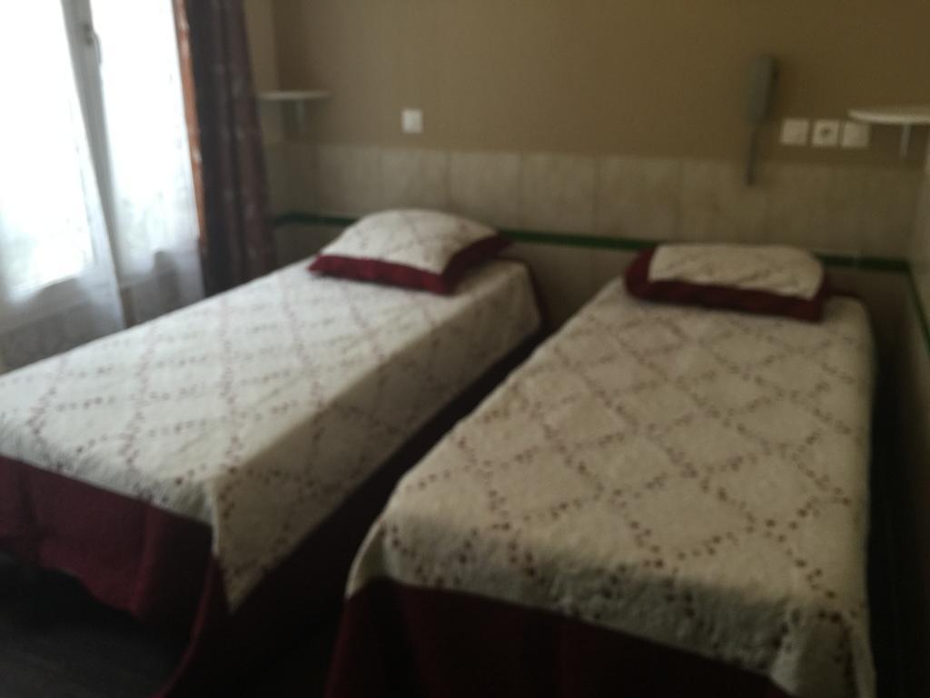 Hotel Jarry Confort Paris Luaran gambar